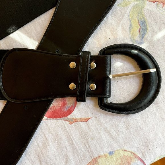 2X 3X Versatile Black Elastic and Faux Leather Belt 2.5" Wide 34"-50"+ Length - Picture 4 of 4